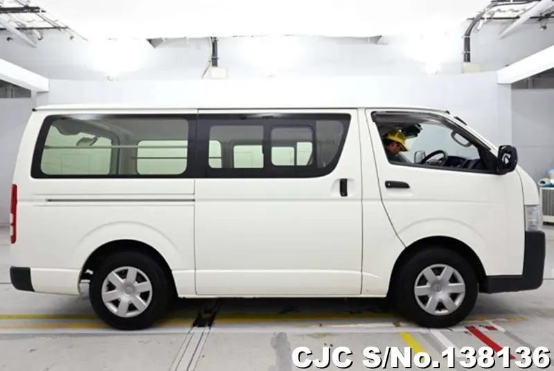 2018 Toyota / Hiace Stock No. 138136