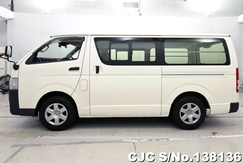 2018 Toyota / Hiace Stock No. 138136