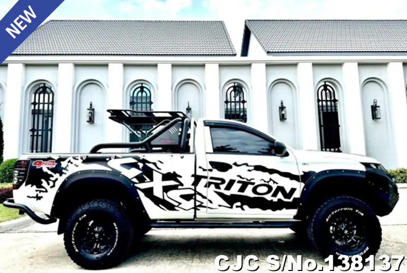 2023 Mitsubishi / Triton Stock No. 138137