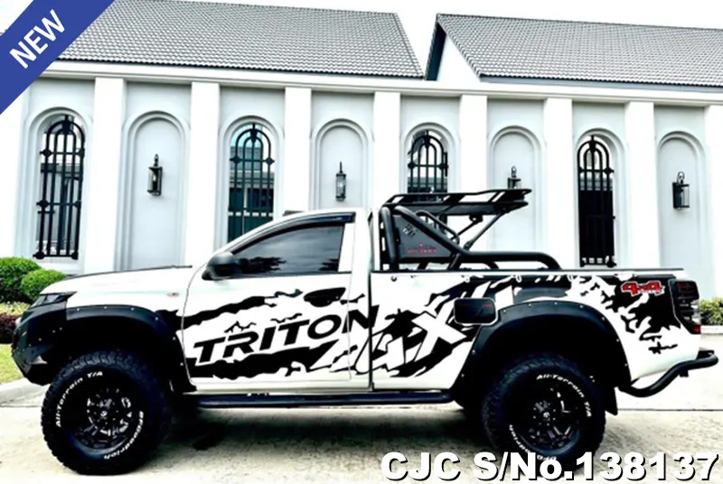 2023 Mitsubishi / Triton Stock No. 138137