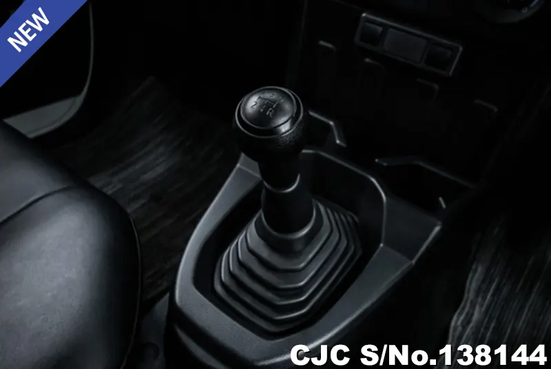 2024 Toyota / Hilux / Champ Stock No. 138144
