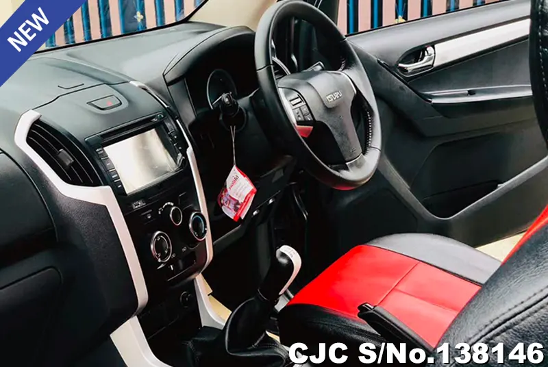 Isuzu D-Max in Gray for Sale Image 6