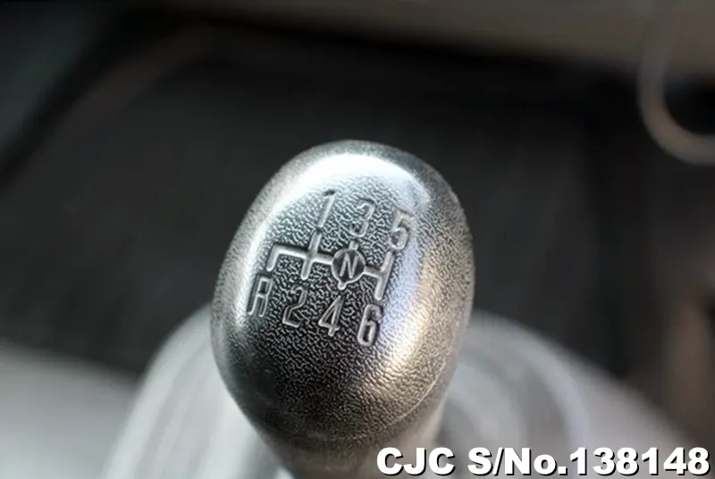 2013 Isuzu / Forward Stock No. 138148