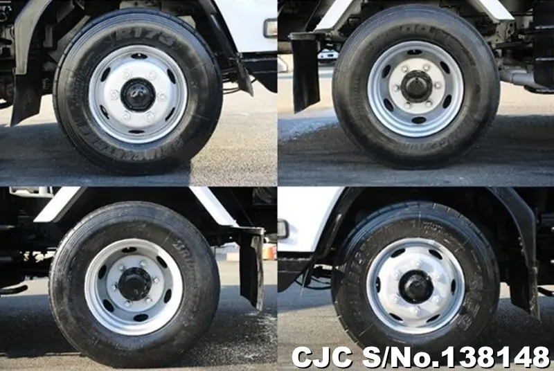 2013 Isuzu / Forward Stock No. 138148