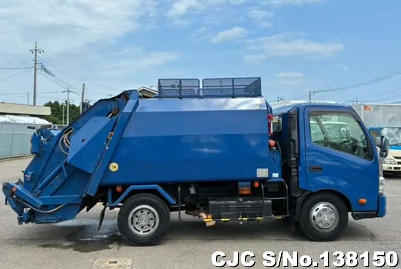 2011 Hino / Dutro Stock No. 138150