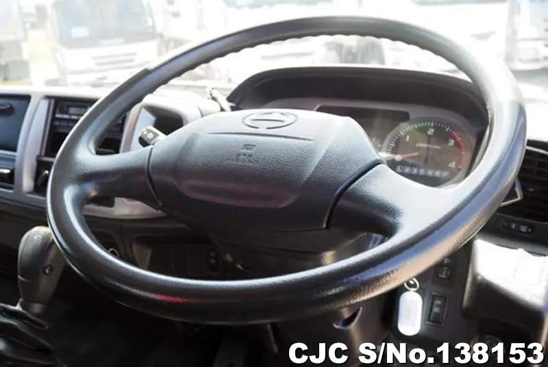 2013 Hino / Ranger Stock No. 138153