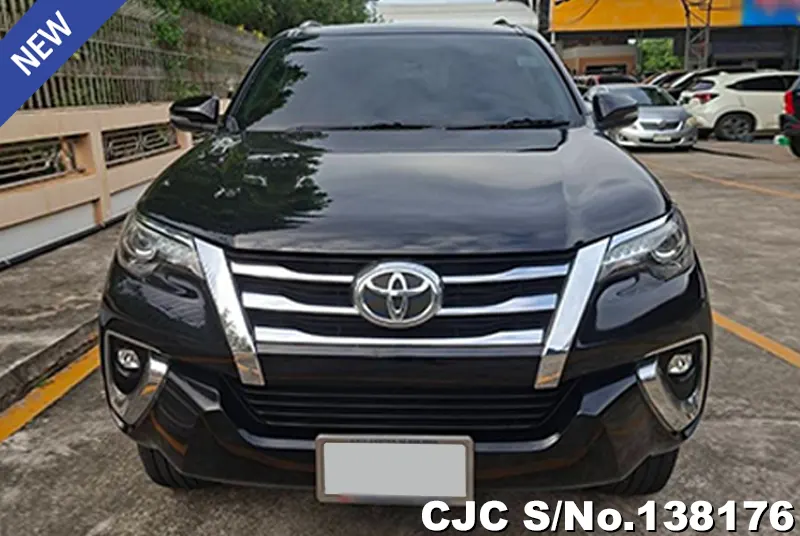 2019 Toyota / Fortuner Stock No. 138176