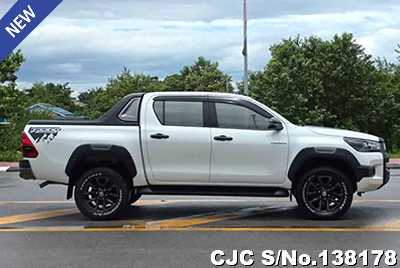2023 Toyota / Hilux / Revo Rocco Stock No. 138178