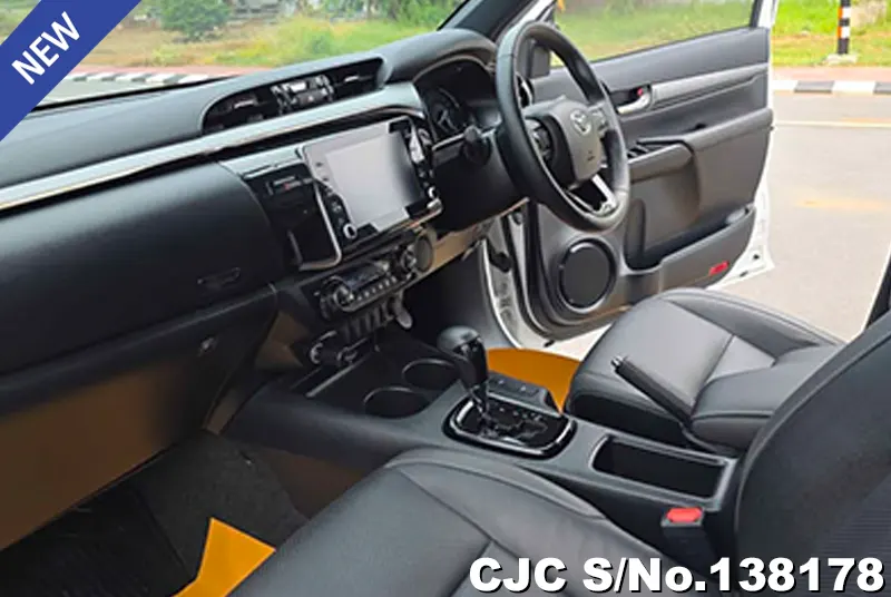 2023 Toyota / Hilux / Revo Rocco Stock No. 138178