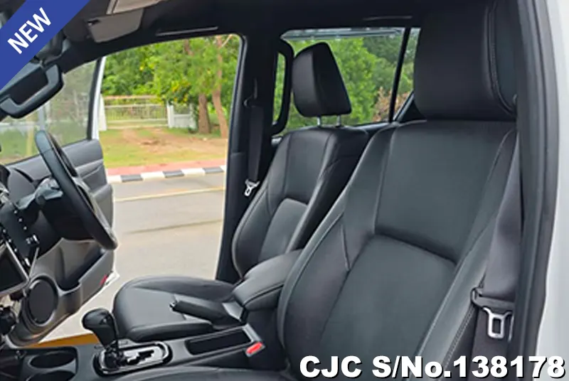 2023 Toyota / Hilux / Revo Rocco Stock No. 138178