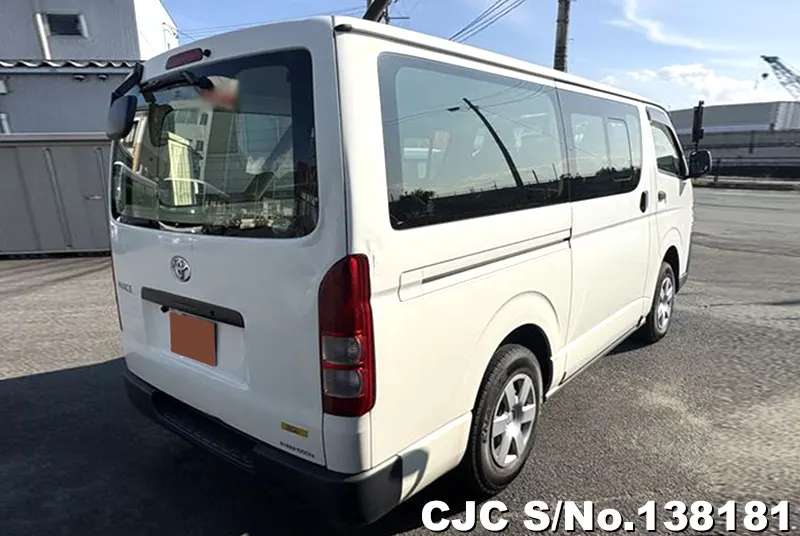 2017 Toyota / Hiace Stock No. 138181