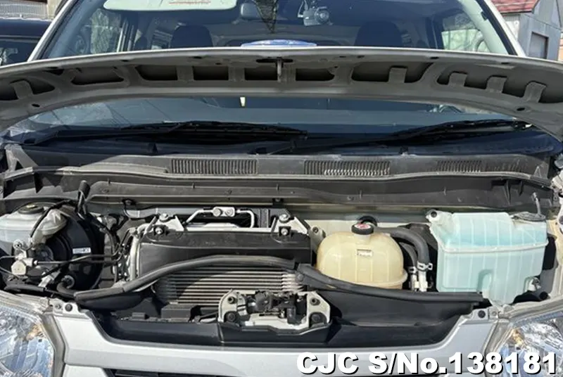 2017 Toyota / Hiace Stock No. 138181