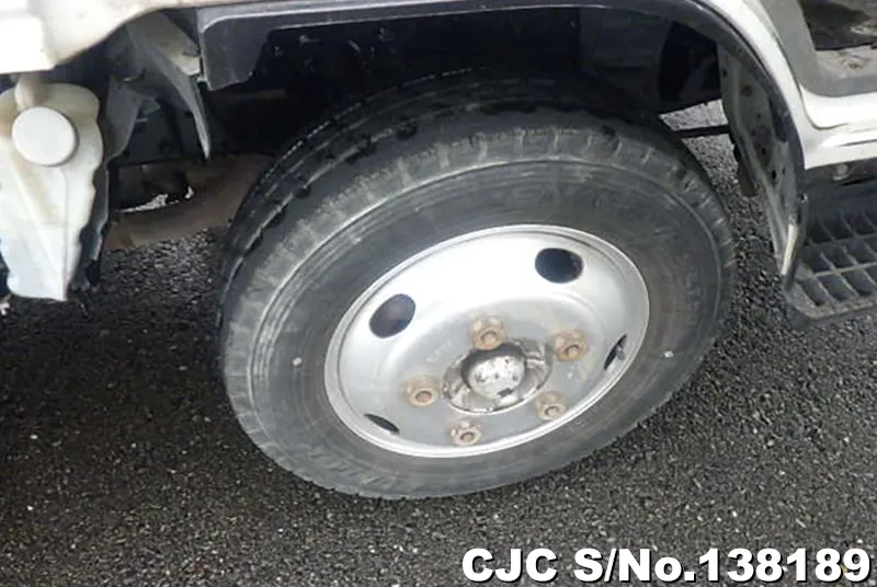 2006 Isuzu / Elf Stock No. 138189