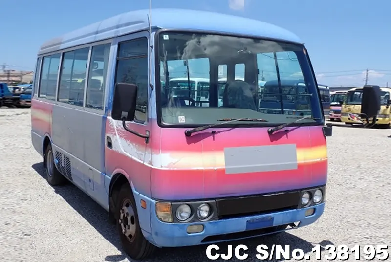2001 Mitsubishi / Rosa Stock No. 138195