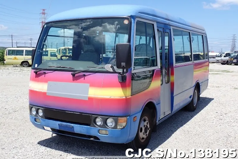 2001 Mitsubishi / Rosa Stock No. 138195