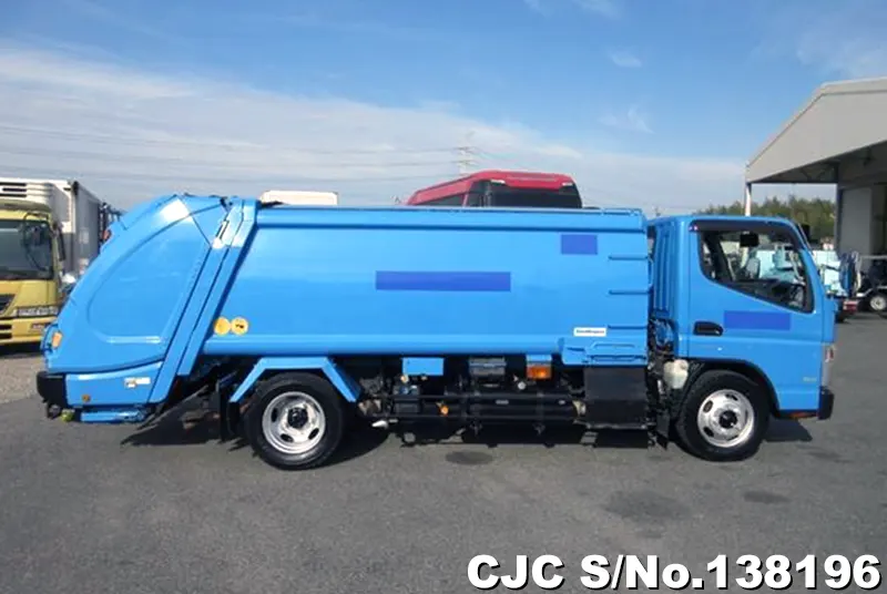 2015 Mitsubishi / Canter Stock No. 138196