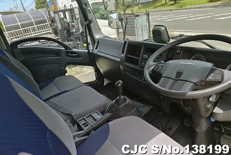 2023 Isuzu / Forward Stock No. 138199