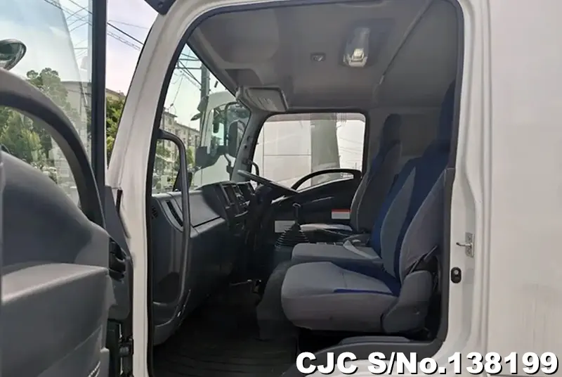 2023 Isuzu / Forward Stock No. 138199