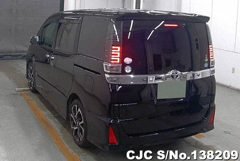 2018 Toyota / Voxy Stock No. 138209