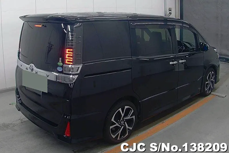 2018 Toyota / Voxy Stock No. 138209
