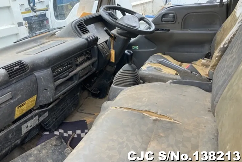 2006 Isuzu / Elf Stock No. 138213