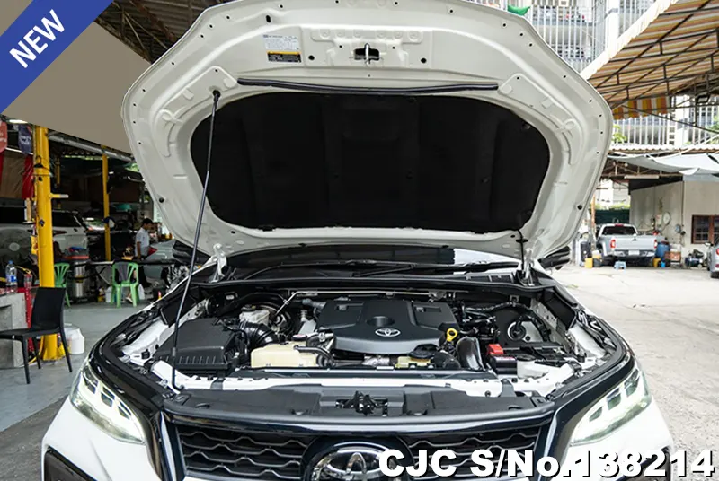 2023 Toyota / Fortuner Stock No. 138214