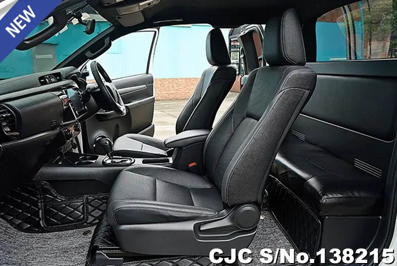 2023 Toyota / Hilux / Revo Rocco Stock No. 138215