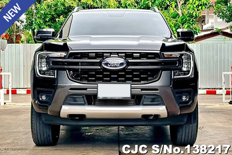 Ford Ranger in Absolute Black for Sale Image 2