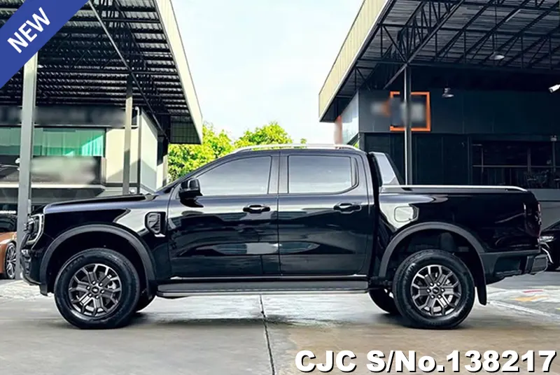 Ford Ranger in Absolute Black for Sale Image 4