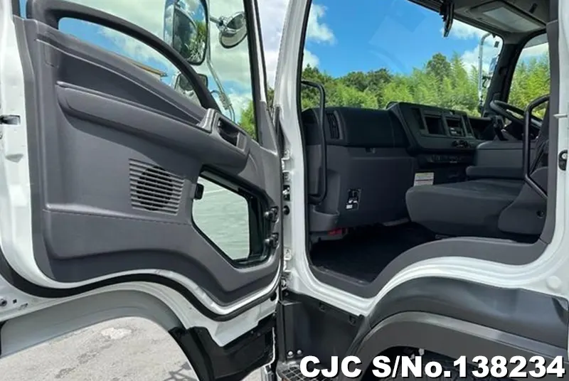 2025 Isuzu / Forward Stock No. 138234