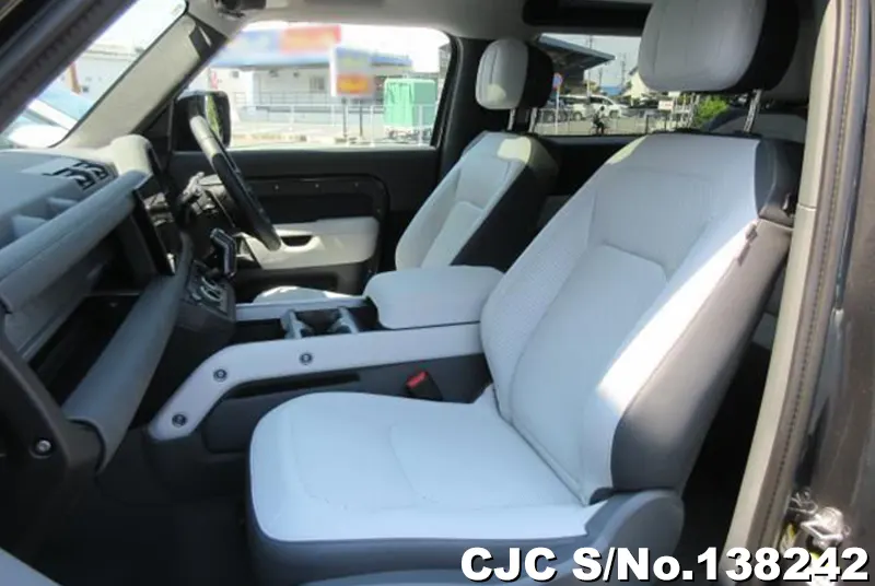 2025 Land Rover / Defender Stock No. 138242