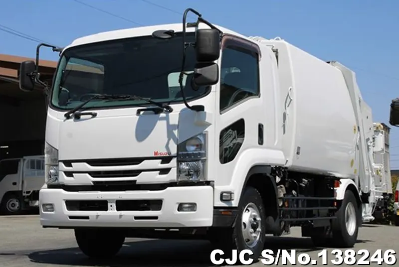 2017 Isuzu / Forward Stock No. 138246
