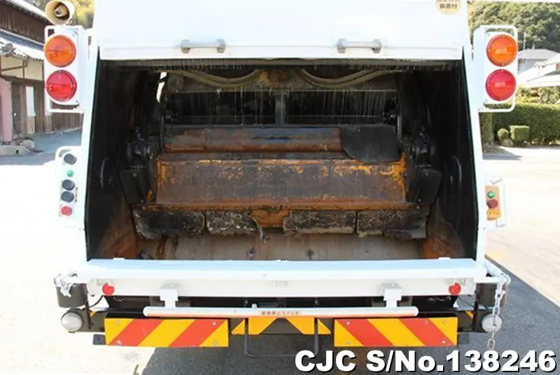 2017 Isuzu / Forward Stock No. 138246