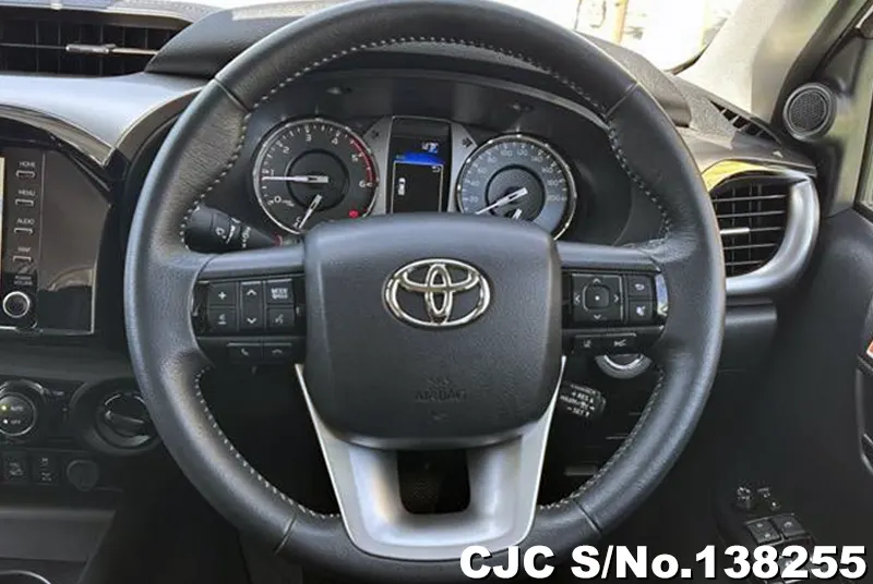 2024 Toyota / Hilux Stock No. 138255