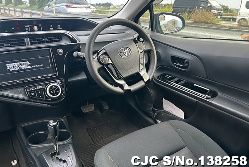 2018 Toyota / Aqua Stock No. 138258