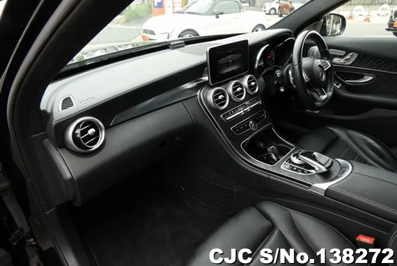 2018 Mercedes Benz / C Class Stock No. 138272