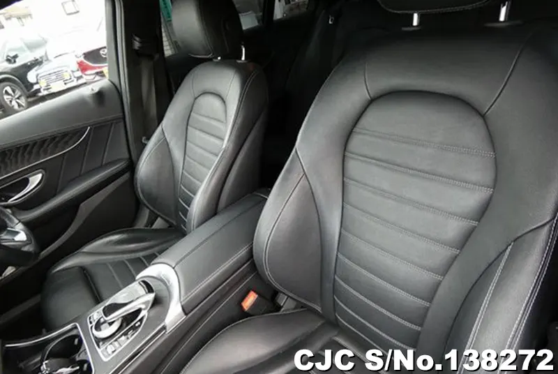 2018 Mercedes Benz / C Class Stock No. 138272