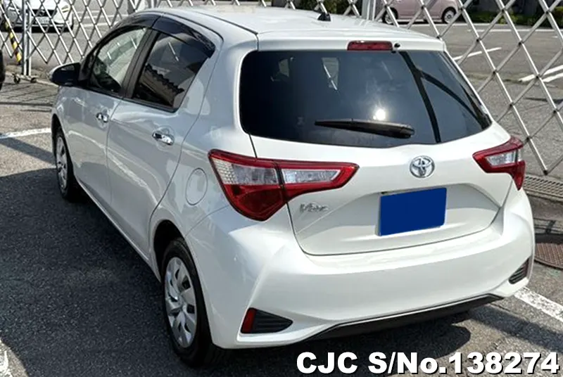 2020 Toyota / Vitz Stock No. 138274