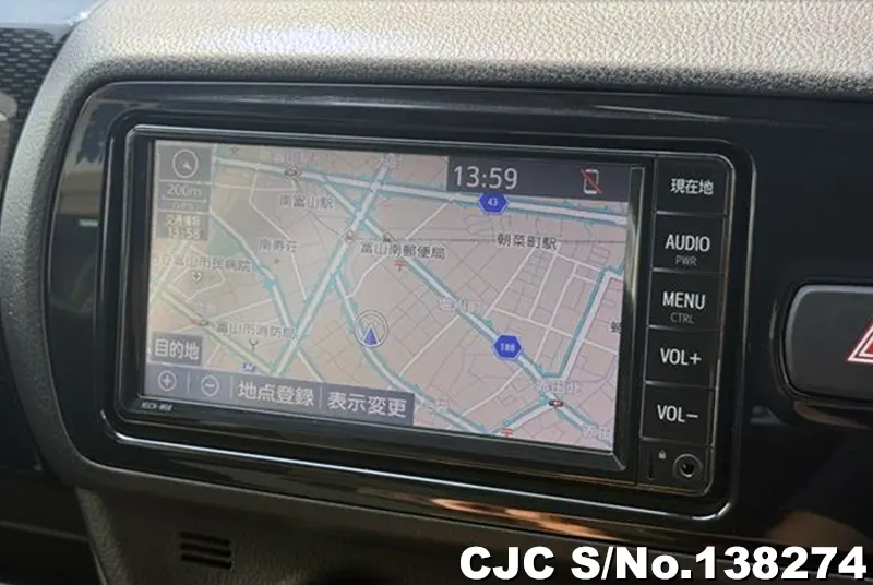 2020 Toyota / Vitz Stock No. 138274