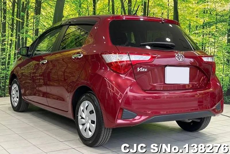 2019 Toyota / Vitz Stock No. 138276