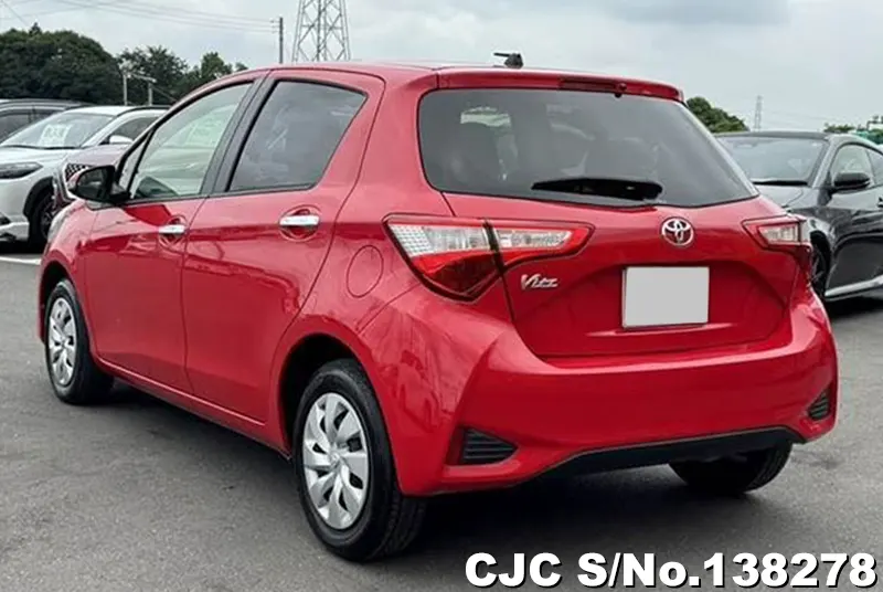 2018 Toyota / Vitz Stock No. 138278