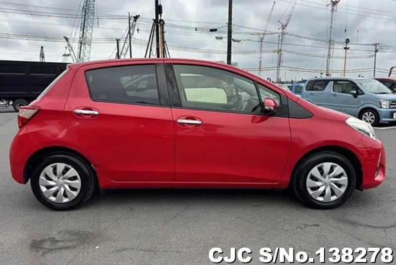 2018 Toyota / Vitz Stock No. 138278