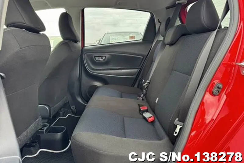 2018 Toyota / Vitz Stock No. 138278