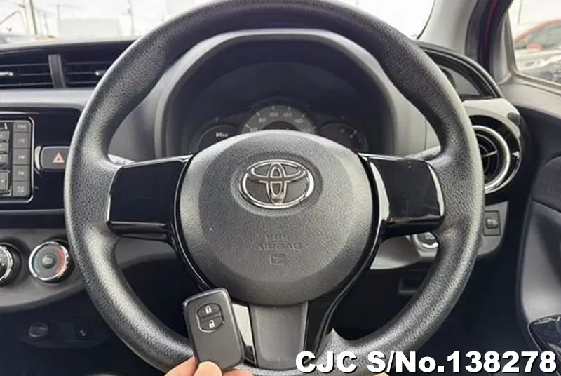 2018 Toyota / Vitz Stock No. 138278