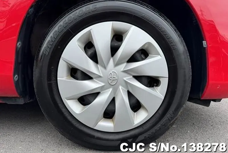 2018 Toyota / Vitz Stock No. 138278