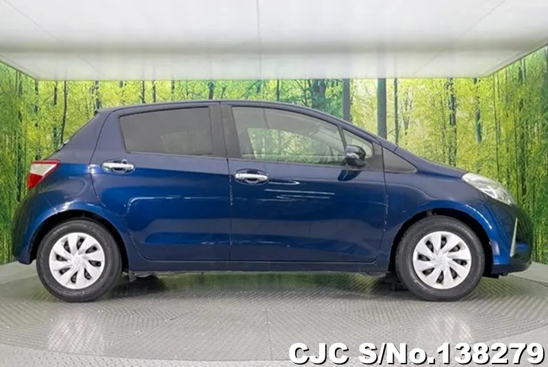 2018 Toyota / Vitz Stock No. 138279