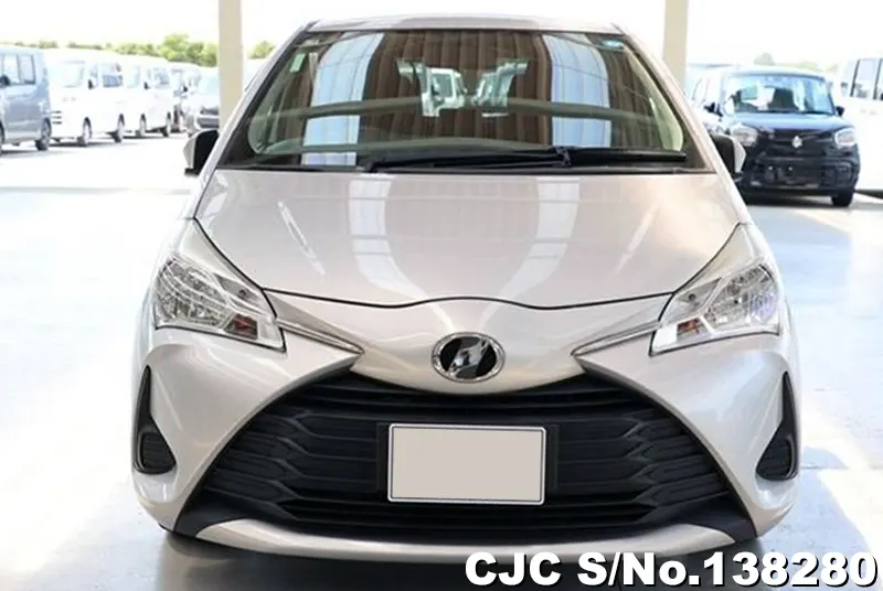 2017 Toyota / Vitz Stock No. 138280