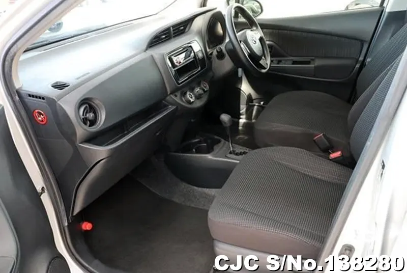 2017 Toyota / Vitz Stock No. 138280