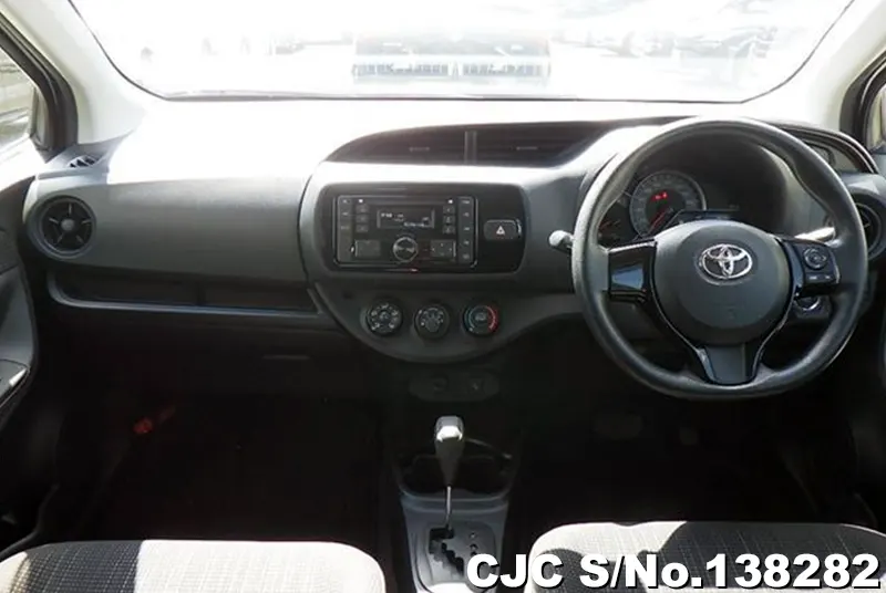 2017 Toyota / Vitz Stock No. 138282
