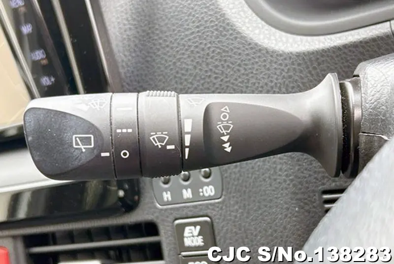 2020 Toyota / Voxy Stock No. 138283